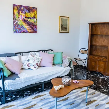 Family Dream Dante Apartment